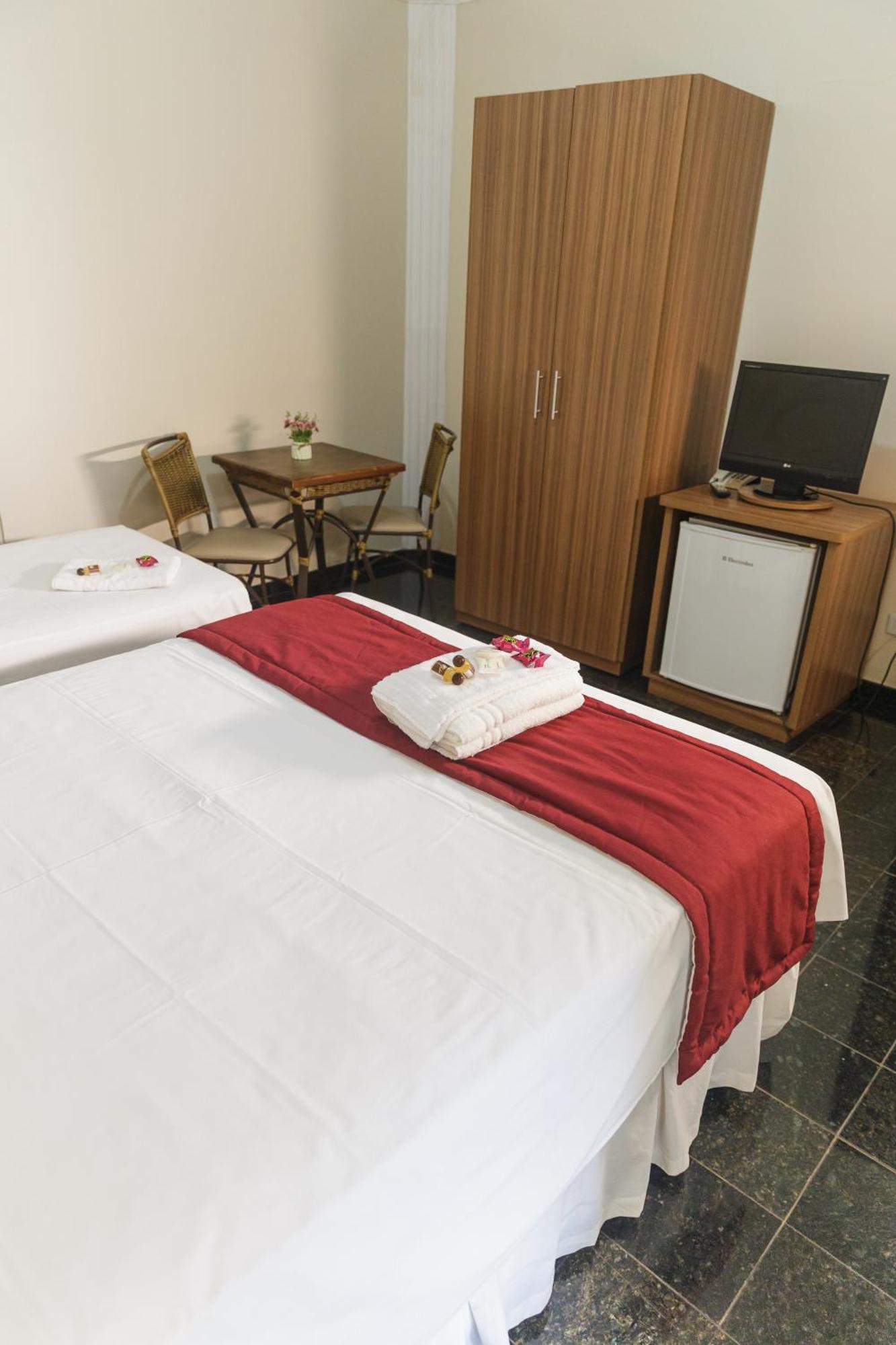 Village Golden Hotel Jales Kültér fotó